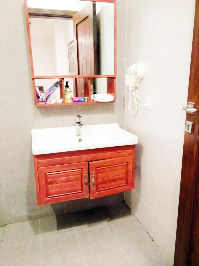 Jade Dragon Hotel Dha ลาฮอร์ ภายนอก รูปภาพ