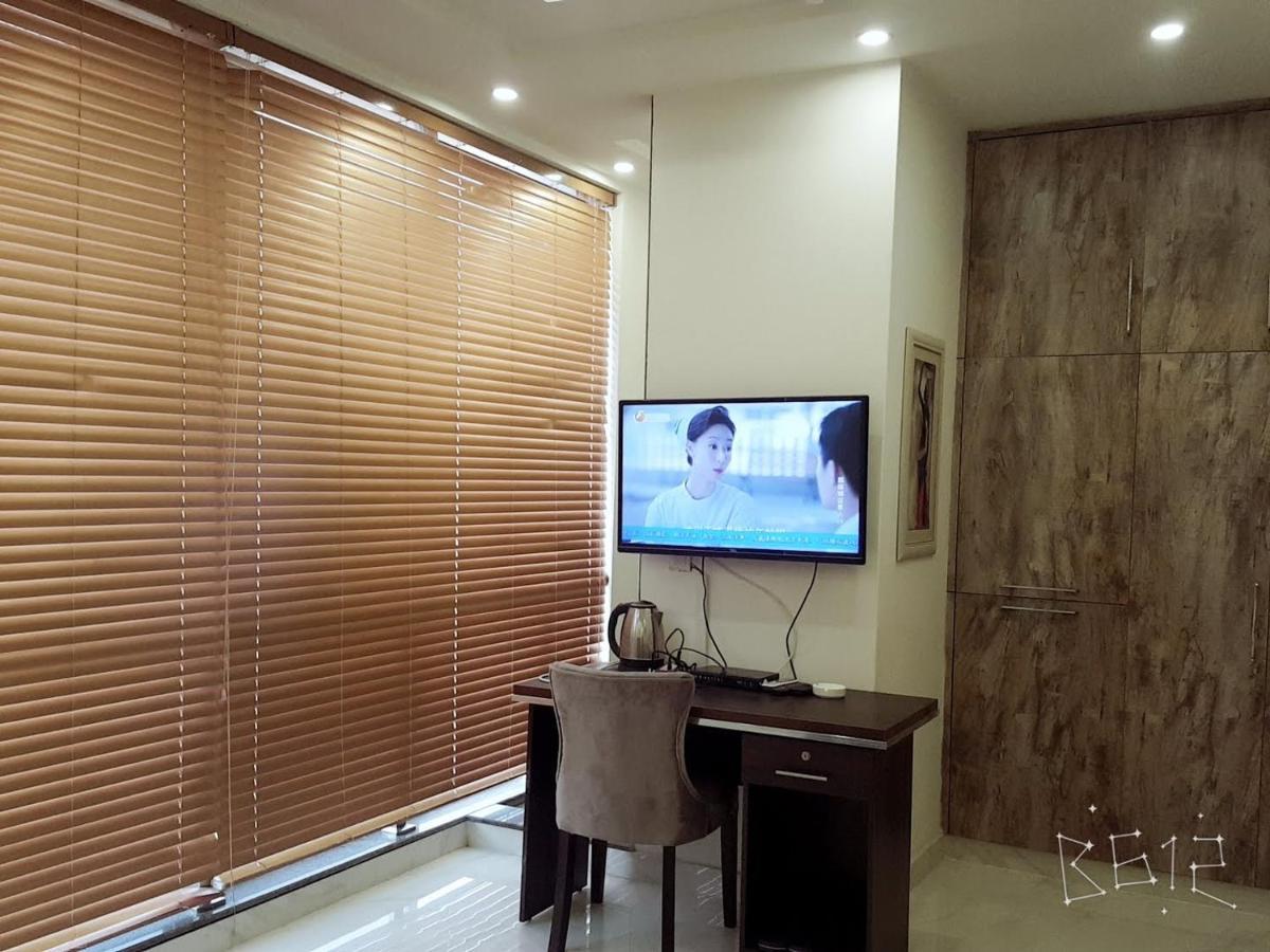 Jade Dragon Hotel Dha ลาฮอร์ ภายนอก รูปภาพ